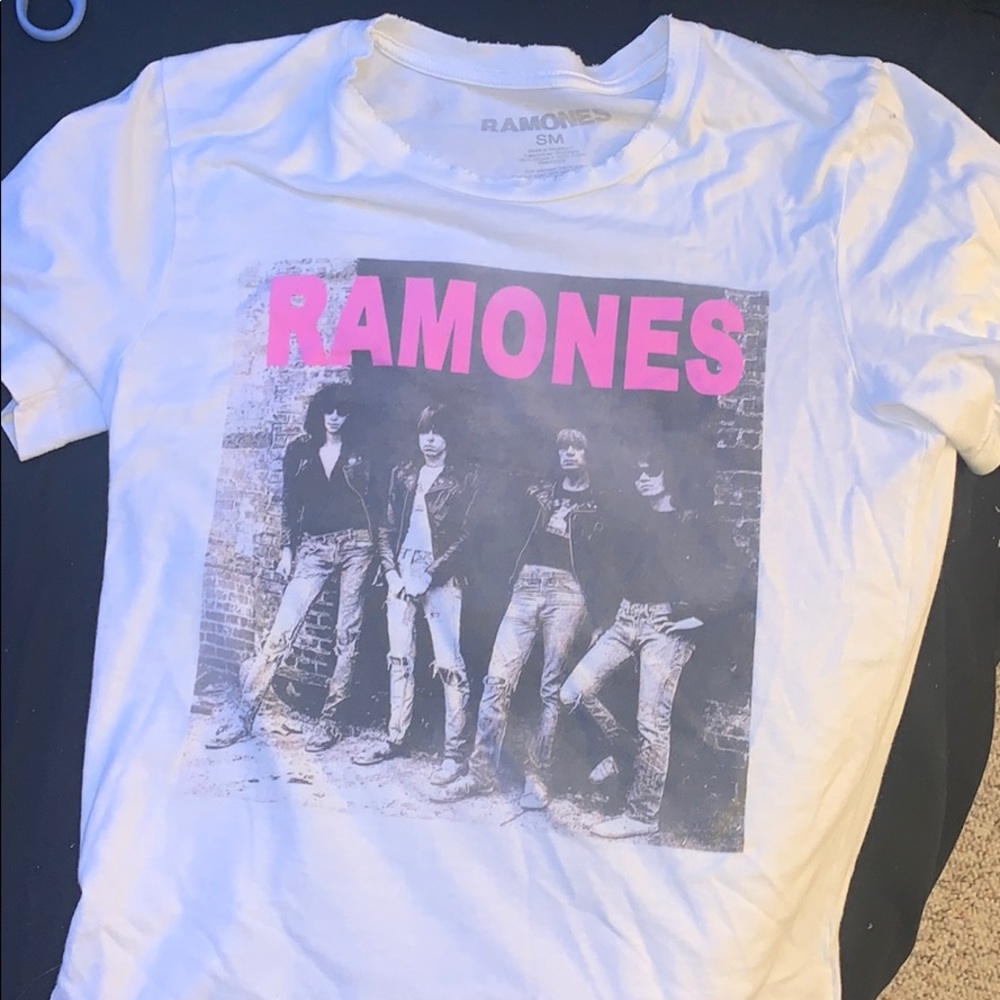 ramones tee
